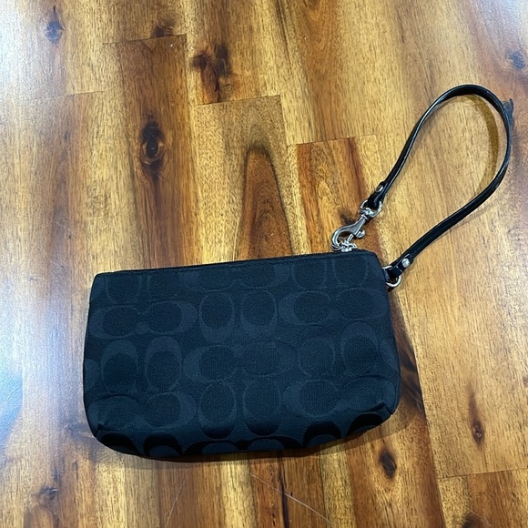 Coach Signature Turnlock Wristlet - Picture 2 of 10